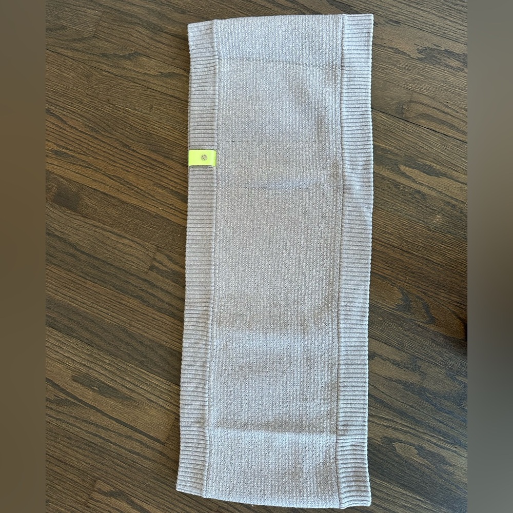lululemon athletica Gray Scarf